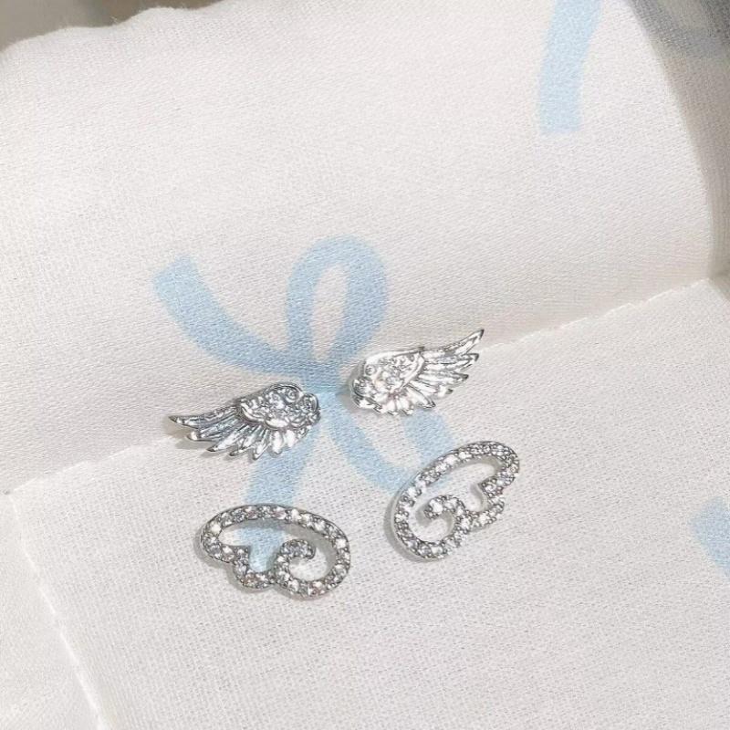 New Sale 3/4Pcs Vintage Fashion Shining Angel Wings & Cross Earrings For Women And Couples Personality Ear Studs Jewelry Gifts