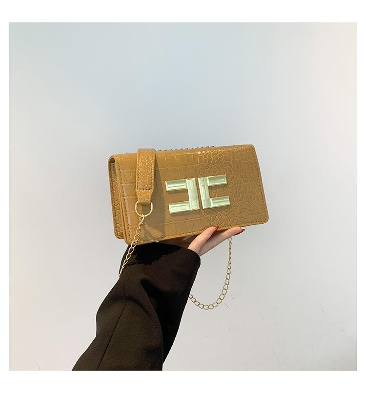 

Premium chain bag New trendy women s bag Versatile messenger shoulder bag Korean fashion underarm bag High value small square bag хакі