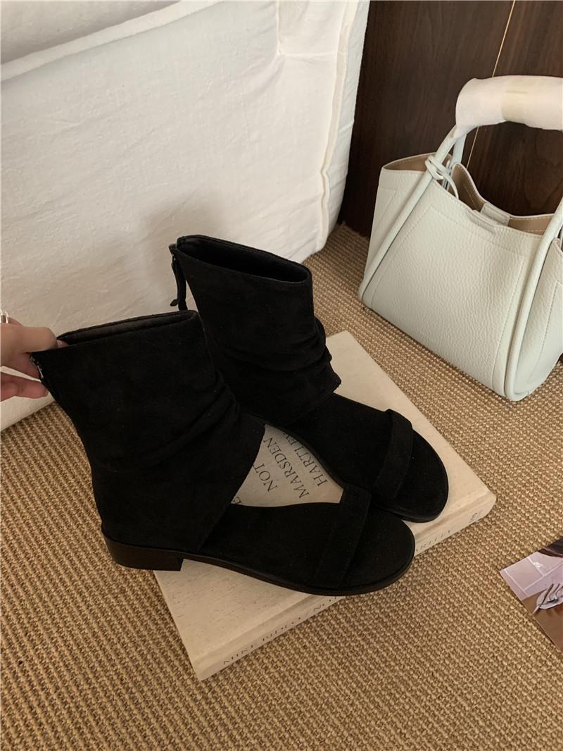 

Retro hollow word with cool boots women s 2025 new fashion with skirts to increase height and thin western cowboy cool boots 35 чёрный