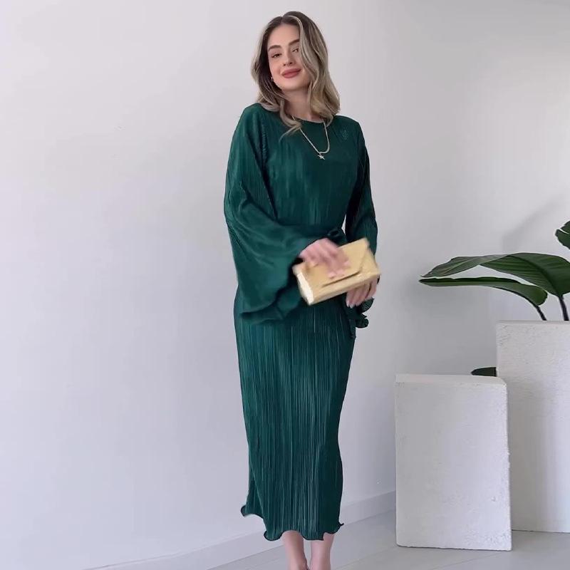 2024 Autumn Women's Flared Sleeve High Waist Slimming Dress