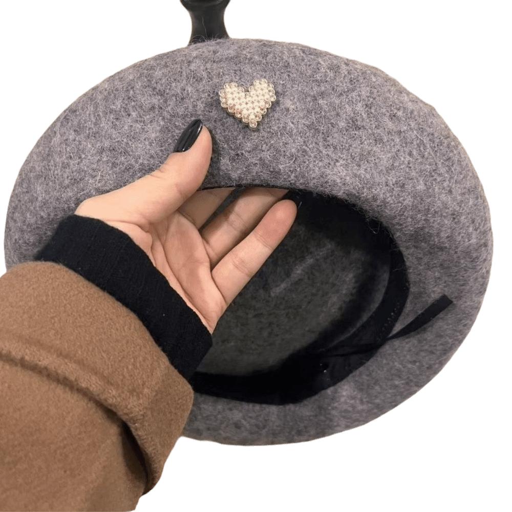 Retro Winter Wool Berets Hat Heart Shape Felt Berets Fashion French Artist Hat Lady
