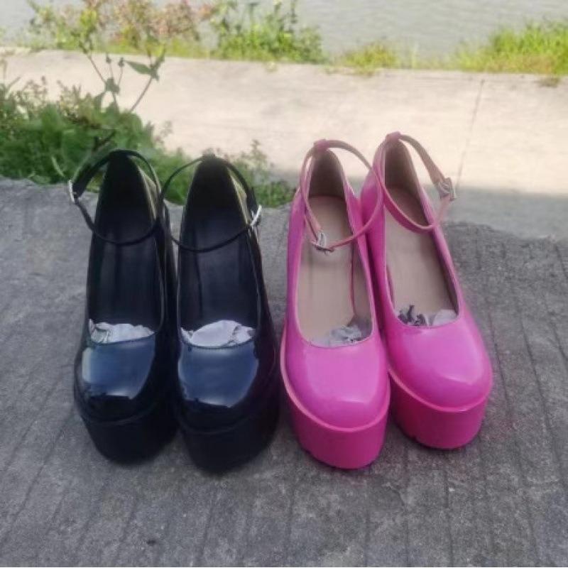 Große Dameneinzelschuhe neue 14CM High Heels Mode Ein-Wort-Schnalle Damenschuhe
