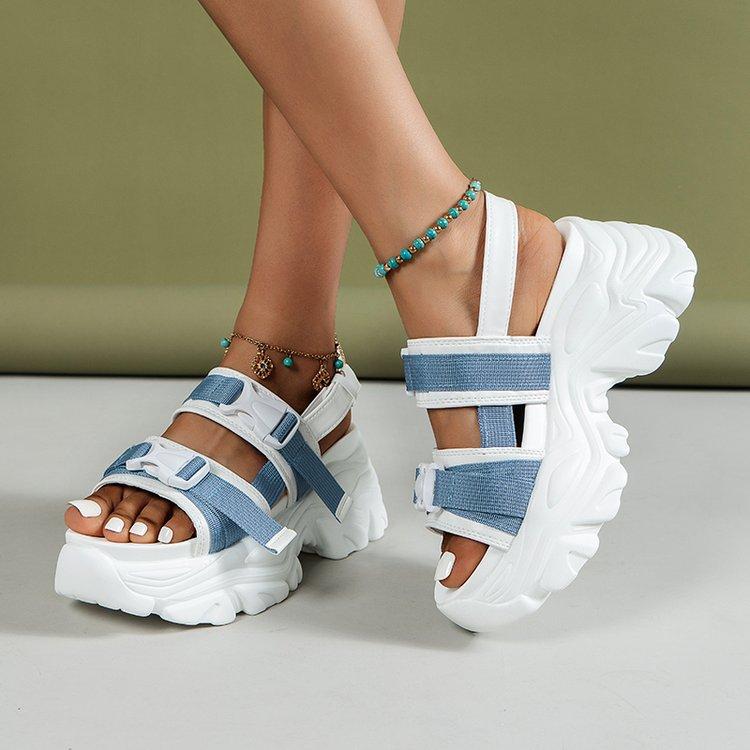 Sandales à semelles épaisses et sangles de grande taille pour femmes, sandales de plage à talon moyen avec boucle à un mot, chaussures pour femmes à talon compensé