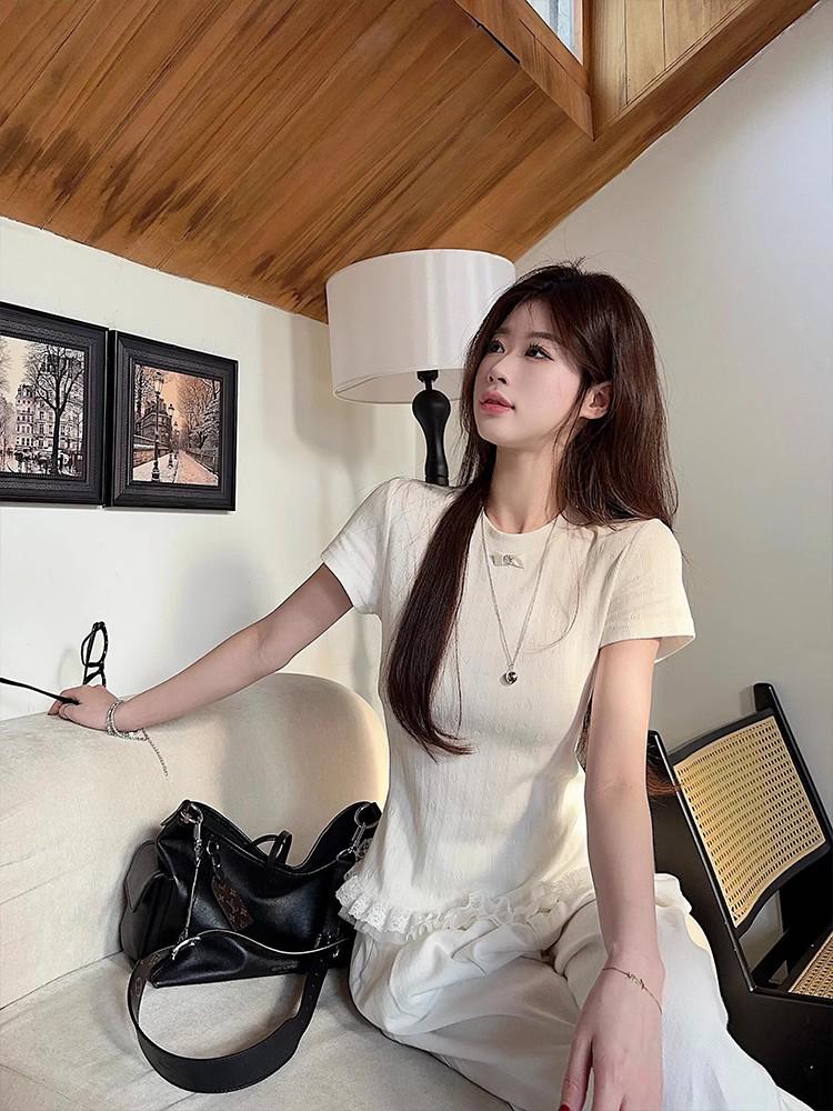 Women's Slim Fit Korean Style Ruffle Lace Patchwork Knitted T-Shirt