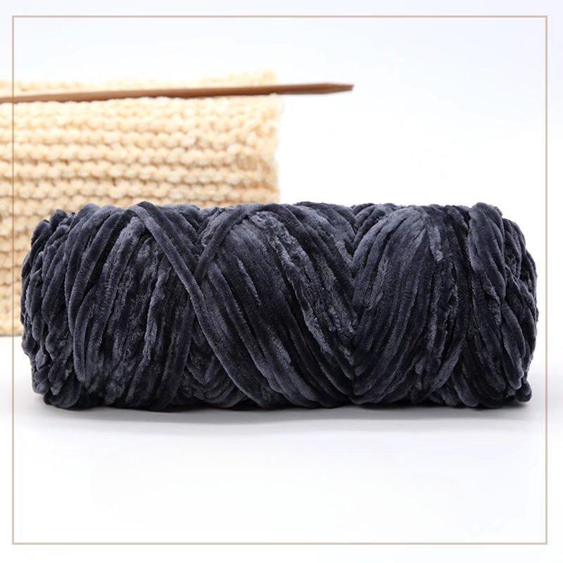 500g Chenille Soft Velvet Yarn Cotton Wool Yarn Crochet Yarn DIY Handmade Scarf Sweater Coat Blankets for Knitting Crafts