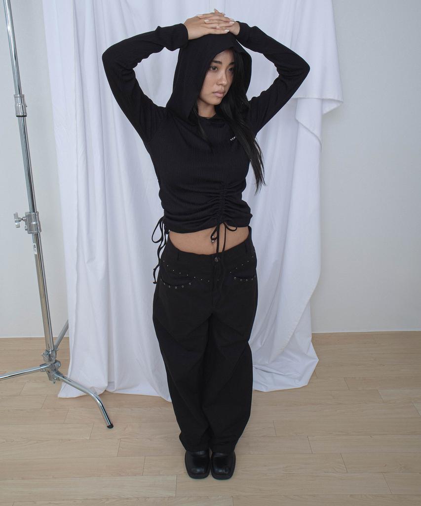 CHICKS Low-Rise Studded Line Cotton Pants Black