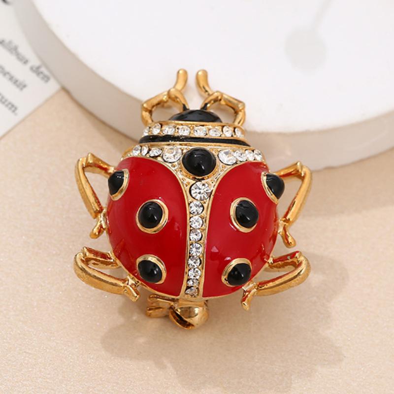 Fashion Ladybug Enamel Pin Rhinestone Green Leaf Insect Bug Brooches Small Collar Brooch Broach Women Men Jewelry Scarf Clip