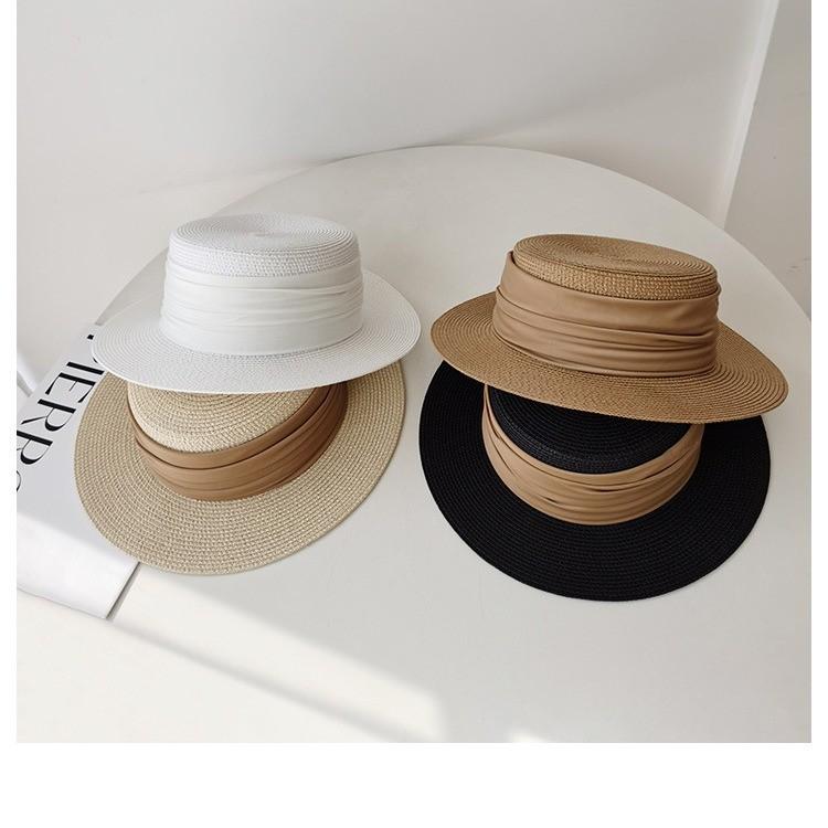 Retro Flat Top Straw Hat For Women With Wide Brim And Sun Protection For Vacation