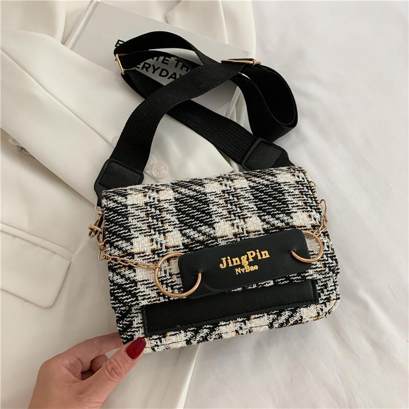 

Chic Retro Small Square Shoulder Bag With Magnetic Closure Ideal For Everyday Fashion Use чёрный