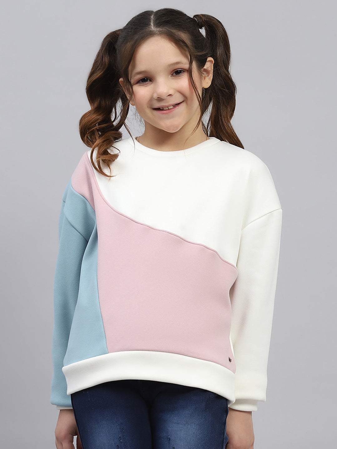 Monte Carlo Girl Regular Fit Off White-Pink-Blue Sweatshirt 4-5 Years
