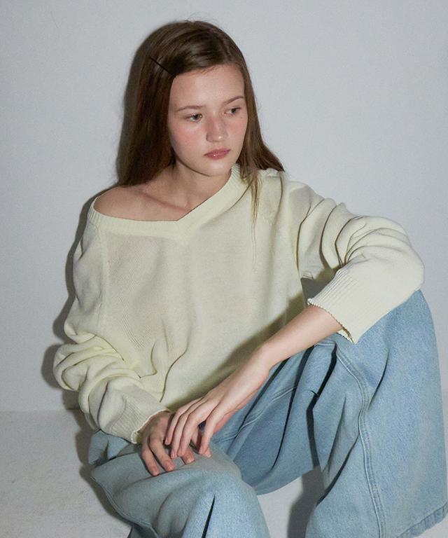 RONRON Cozy Loose Fit V Neck Knit Cream