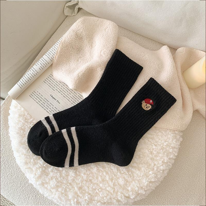Autumn and Winter Socks: Women's Embroidered Bear Wool Socks, Thickened Warm Striped Cartoon Mid-calf Pile Socks