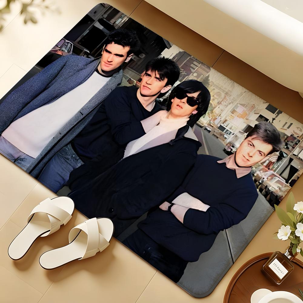The S-smiths Band Floor Mat Soft Flannel Rug Non-Slip Absorbent Mat For Bathroom Bedroom Home Decor