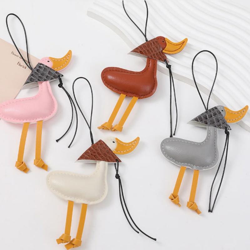 Creative Cute Scarf Duck Car Keychain Pu Leather Bag Pendant Decoration Couple Hanging Gift Accessories