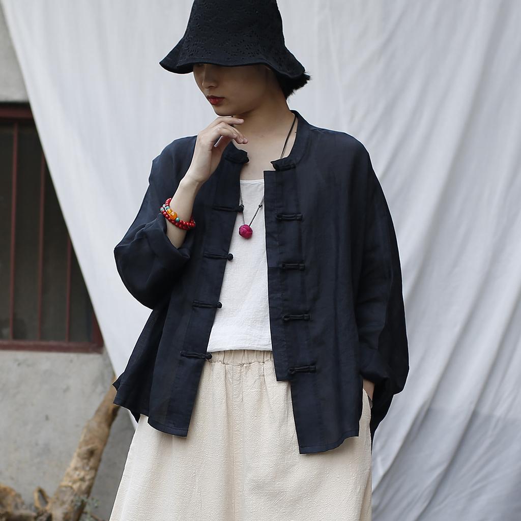Johnature Vintage Schwarze Hemden für Damen Stehkragen Langarm Knopf Chinesischer Stil Blusen Herbst Locker Dünne Hemden