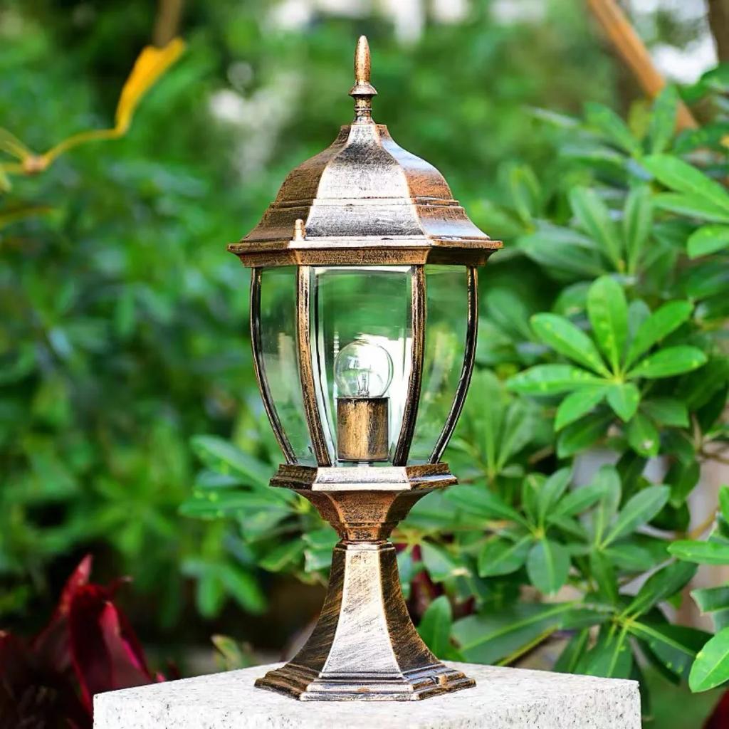 European Style Outdoor Waterproof Fence Column Head Lamp Home Gate Villa Outdoor Garden Courtyard Column Wall Head Lamp