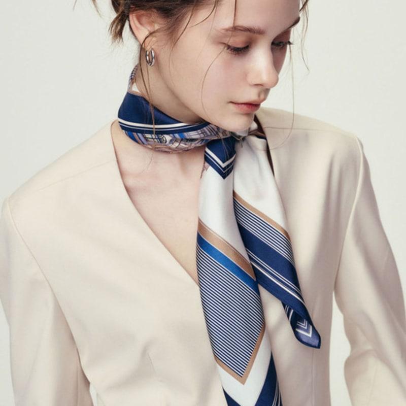 Saint Luxure Ivy Beige Navy