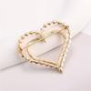 1Pc Creative Personalized Love Brooch Korean Edition Fashion Pin Sweet and Cute Jewelry Accessories Party Birthday Festival Gift