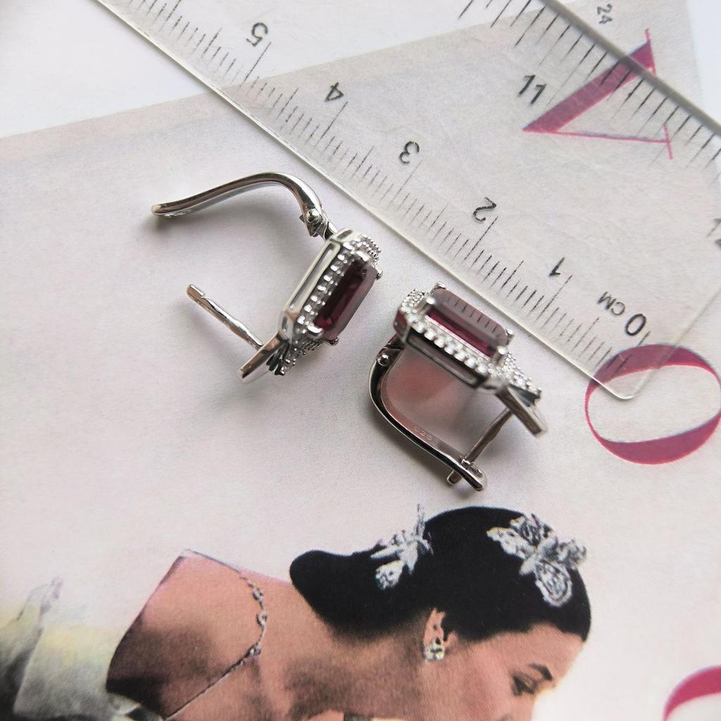 Boucles d'oreilles en argent avec grenat nano artificiel, oxydes de zirconium (60002310)