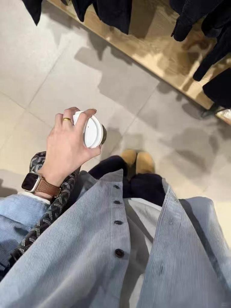 Korean Style Retro Corduroy Shirt: Women's Versatile Long Sleeve Spring/Autumn Layering Top