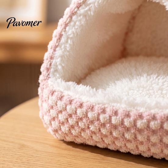 Plush Hanging Bird Nest Parrot Bed, Winter Sleeping Hut, Cozy Fleece Hideout Cage Cave Accessory for Cockatiels Budgies Lovebirds Small Birds