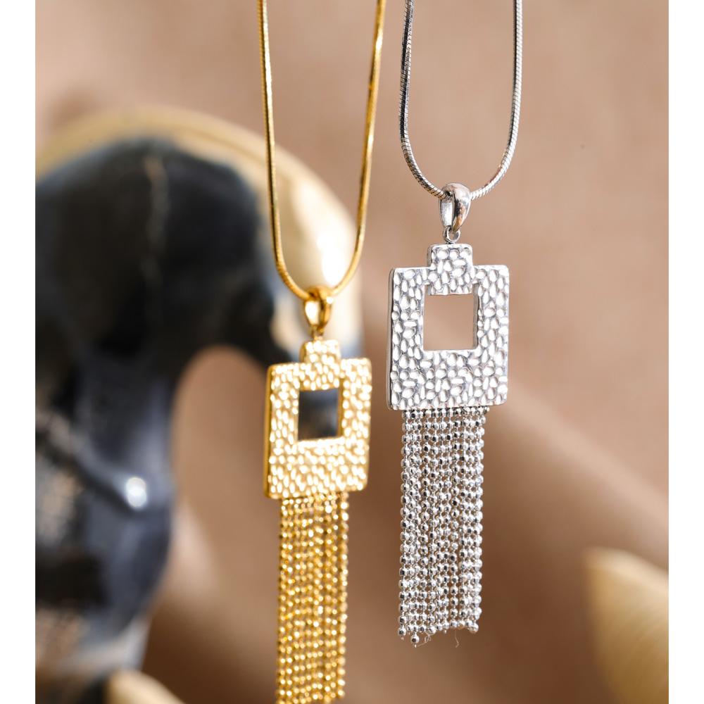 Eetit Colier cu pandantiv lanț pătrat cu ciucuri din oțel inoxidabil, placat PVD Aur 16K & Platină, Bijuterii la modă, Impermeabile