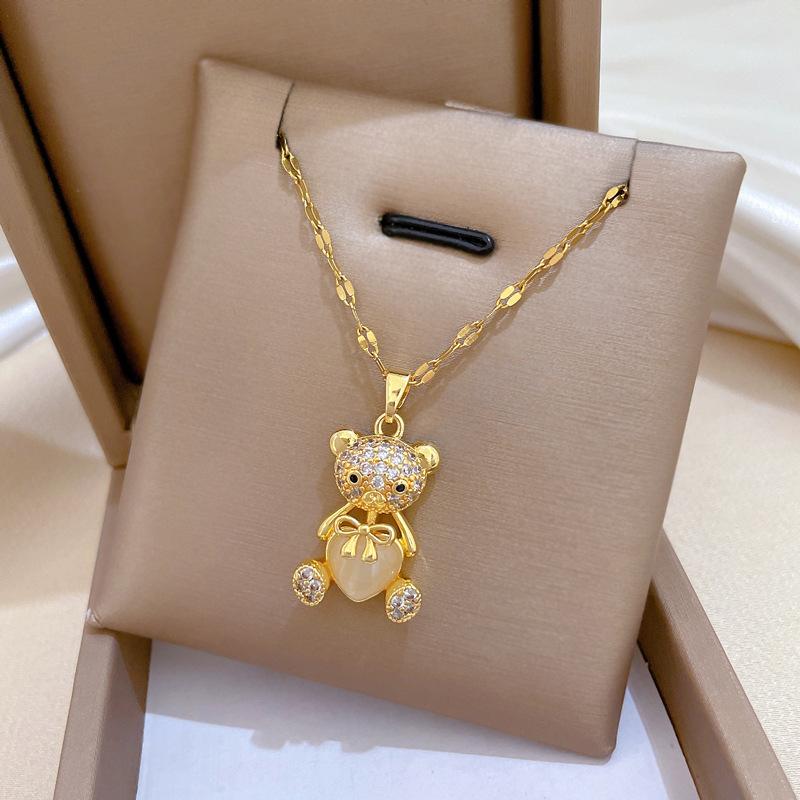 Women's Versatile Collarbone Light Luxury Cat Eye Teddy Bear Necklace