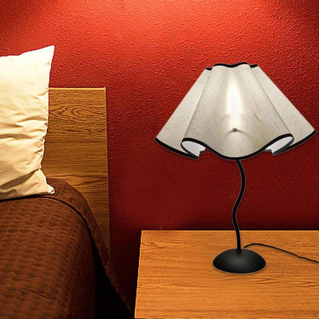 Flower Leaf Lamp Shadow Cover Desk Lighting for Café