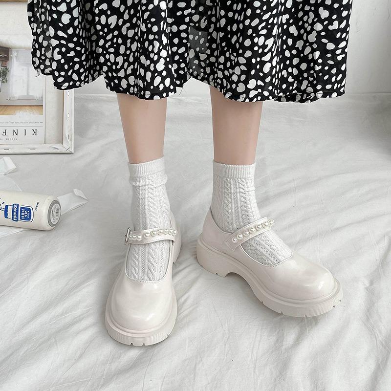 Women S Beaded Strap Thick Sole Mary Jane Shoes
