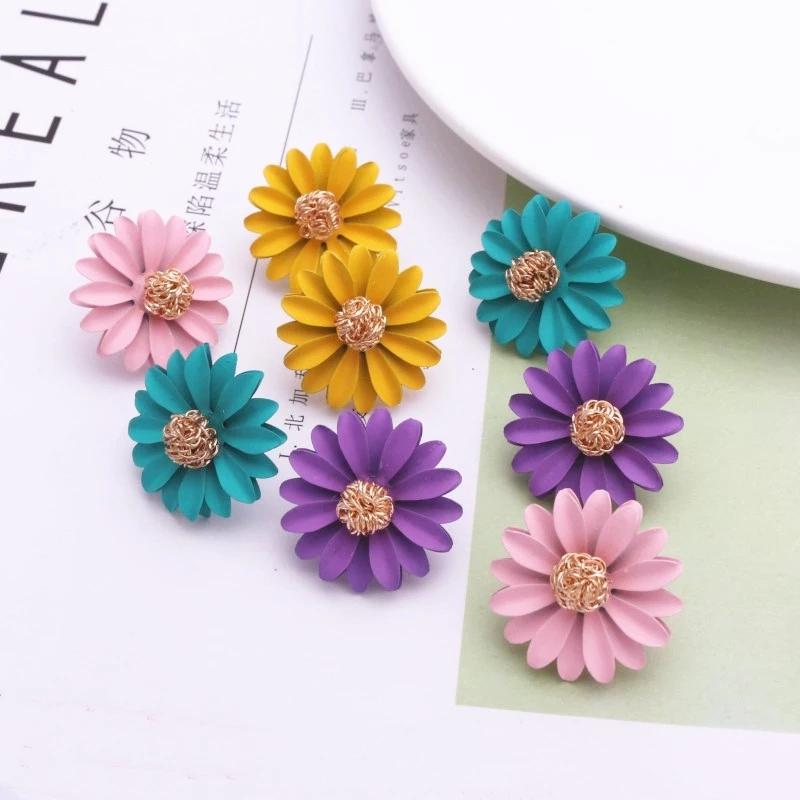 Korean Cute Small Flower Stud Earrings For Women Sweet Statement Earring Girl Brincos Jewelry Giftswelry