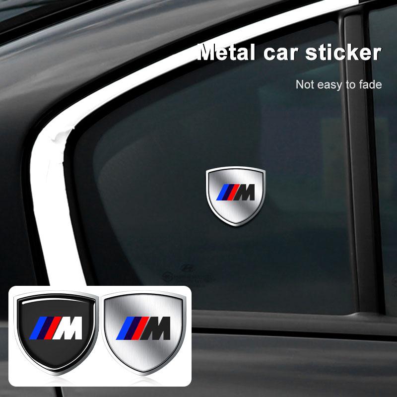1 Pezzo Scudo Emblema Metallo 3D per Portiera Auto Adesivo Badge Carrozzeria Auto Styling Per BMW M E34 E36 E60 E90 E46 E39 E70 F10 F20 F30 X5 X6 X1 M3 M5 M6 E71 F02 F87