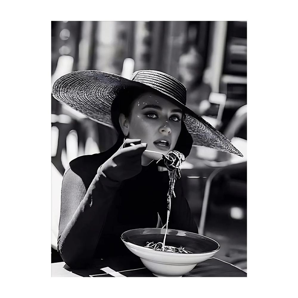 Modern Luxury Fashion Black White Art Heels Champagne Feminist Retro Poster Canvas Paintings Wall Art Pictures Home Decor