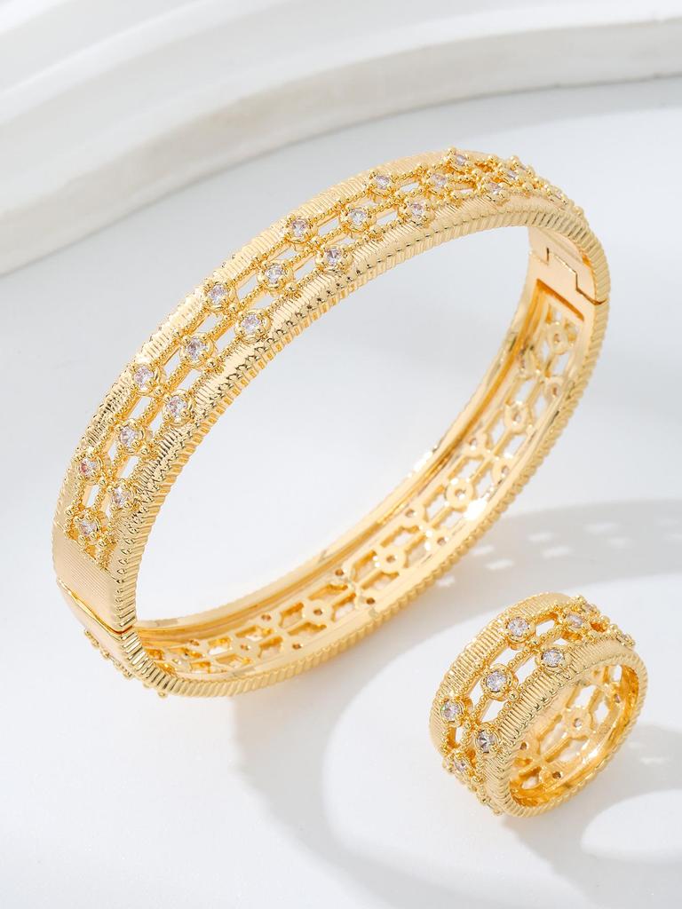 Elegant European Hollow Rhinestone Bracelet & Ring Set