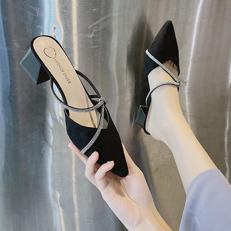Fashion Shoes Woman 2025 Square Heel Pointed Toe Slippers Casual Pantofle Glitter Slides Heeled Mules Block Cover Luxury Summer New Jell