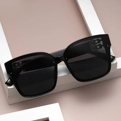Occhiali e accessori – Occhiali da sole