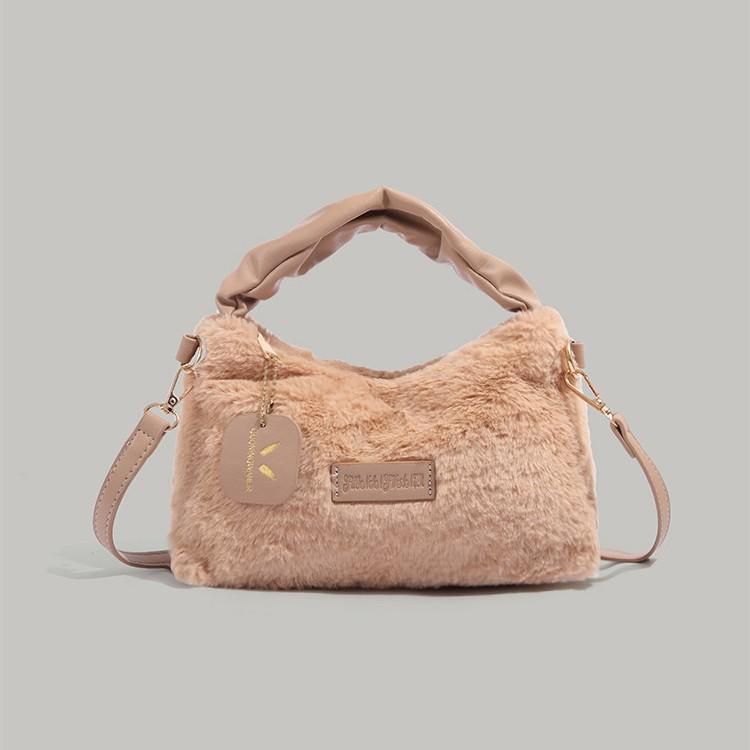 

Bag Women s 2025 New Furry Small Square Bag Autumn and Winter Plush Handbag Fashion One Shoulder Oblique Cross Furry Bag хакі