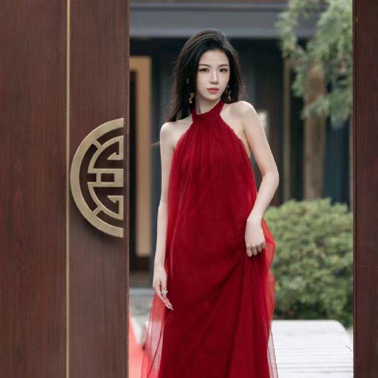 New Chinese-Style Red Backless Off-Shoulder Bridal Toast Dress with Festive Tulle