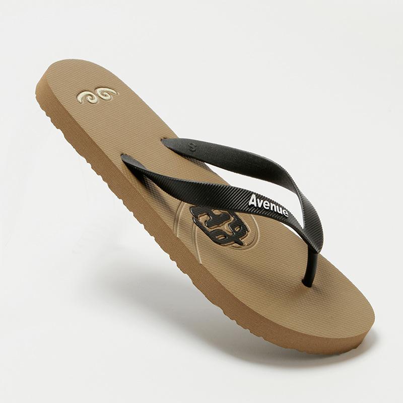 New flip-flops summer wear-resistant outdoor wear pinch men's slippers non-slip soft bottom seaside beach sandals