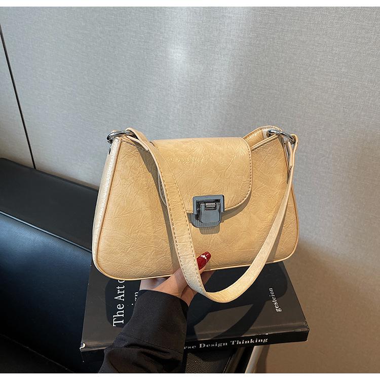 

Премиальная сумка подмышку женская новая простая и популярная маленькая квадратная сумка модная универсальная на плечо, сумка-мессенджер жёлтый