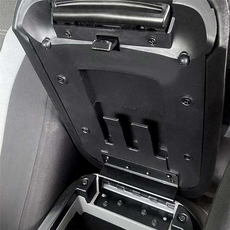Portable Car Center Console Armrest Lid Cover 5R3Z6306024AAC For Ford Mustang 2005-2009 Arm Rest Box Pad Armrest Latch чёрный