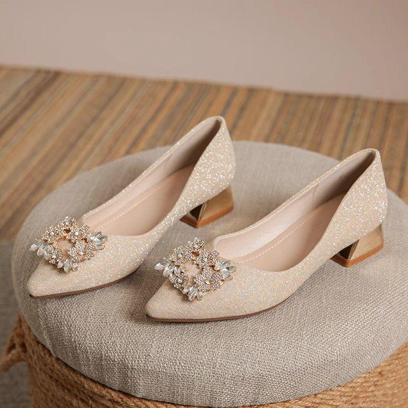 Low-heeled bride shoes are not tired of high-end feet, thick-heeled single shoes for women's new French pointed-toed shallow-mouth women's single 
