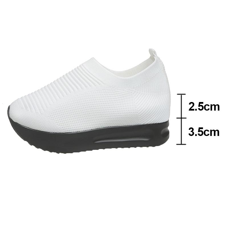 Повседневные кроссовки на толстой подошве с увеличением роста для женщин, легкие дышащие вязаные спортивные туфли, женские слипоны на платформе 35 белый