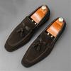 Fashion New Black Brown Suede Leather Loafers For Men Pointed Toe Tassels Casual Shoes Wedding Dress Homecoming Footwear