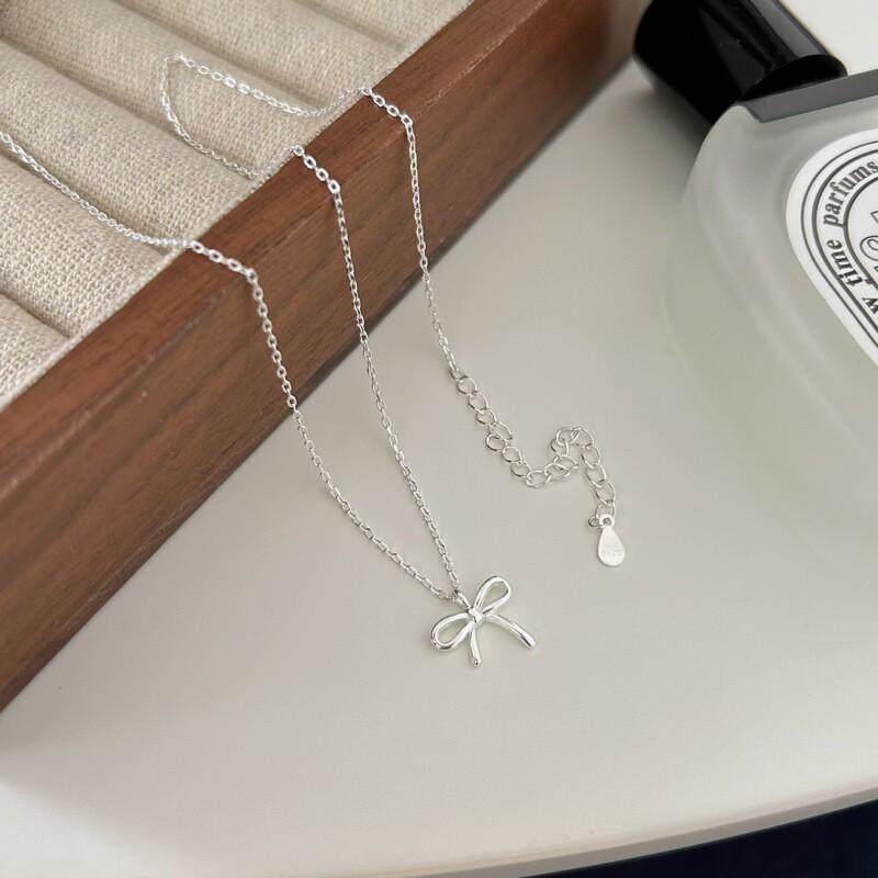 Elegant Double Layered Pendant Necklace With Pearl Bow Charm In Sterling Women Adjustable 41-50cm O-Link Chain
