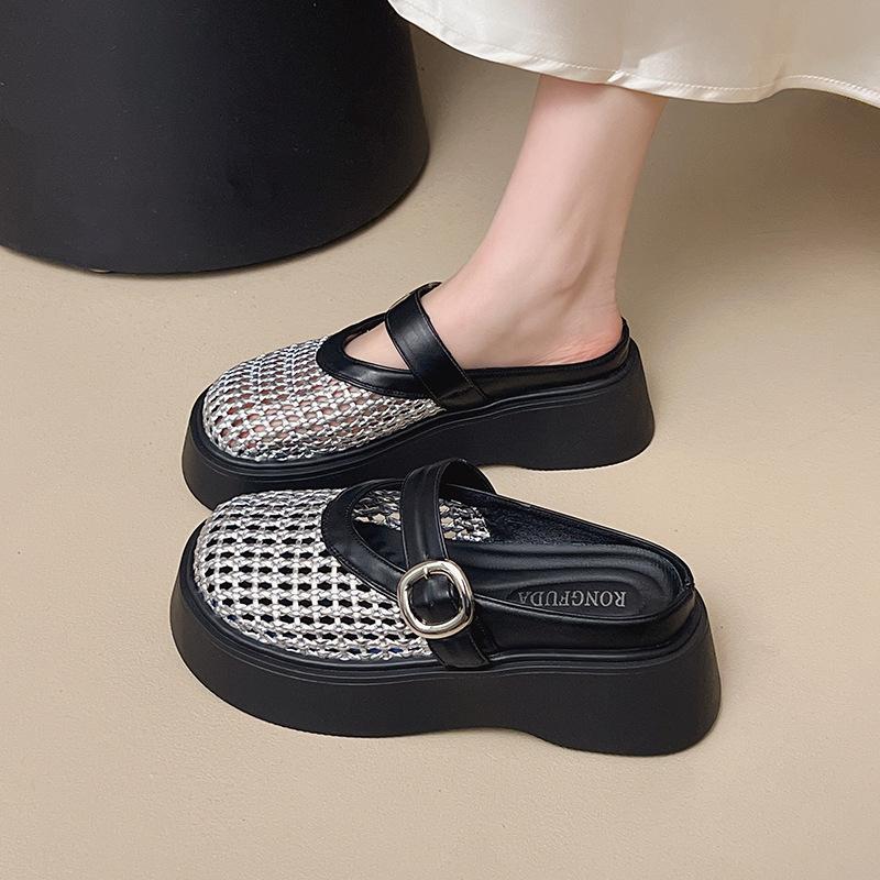 Woven Hollow Baotou Half Slippers 2025 Summer New Versatile Breathable Flat Bottom Beach Hole Shoes