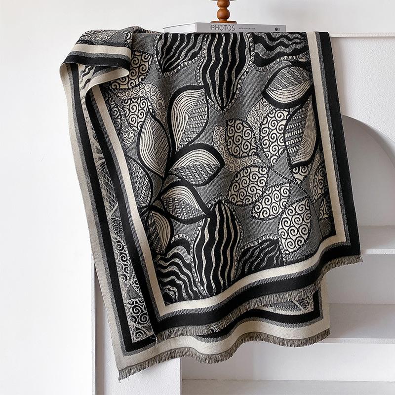 Light Luxury Thickened Imitation Cashmere Scarf Leaf Tassel Premium Scarf Women's Shawl