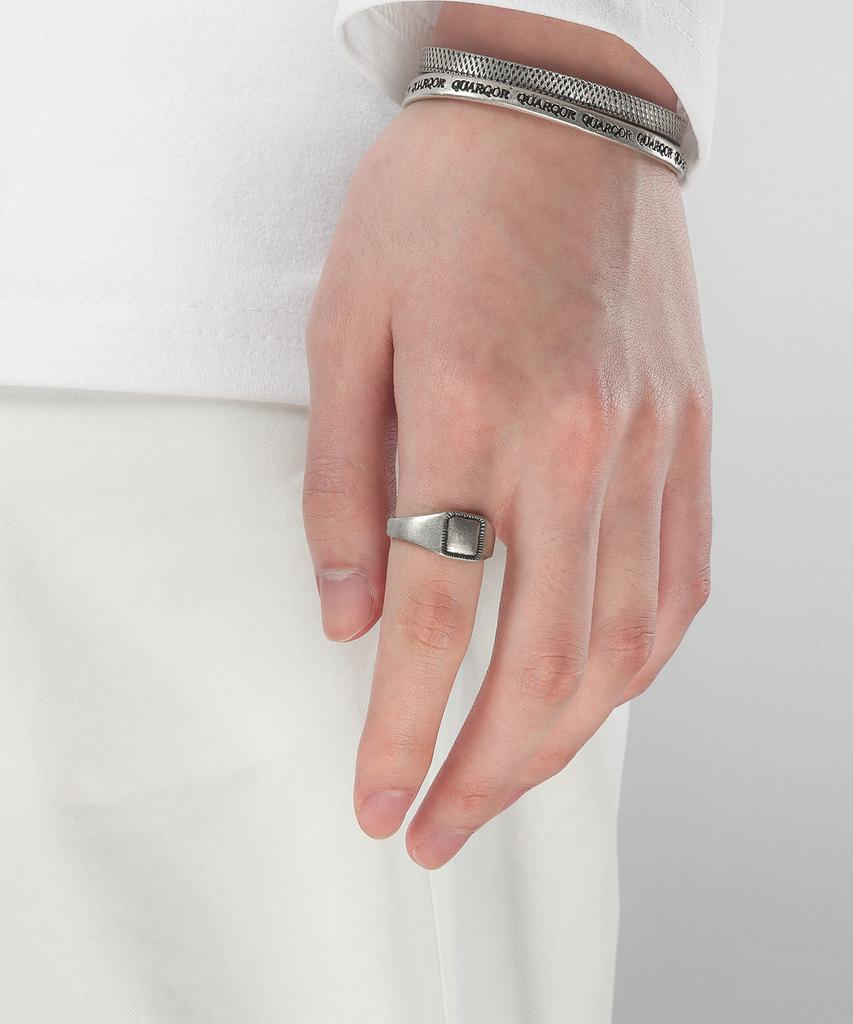 Quarqor #5107 Ring