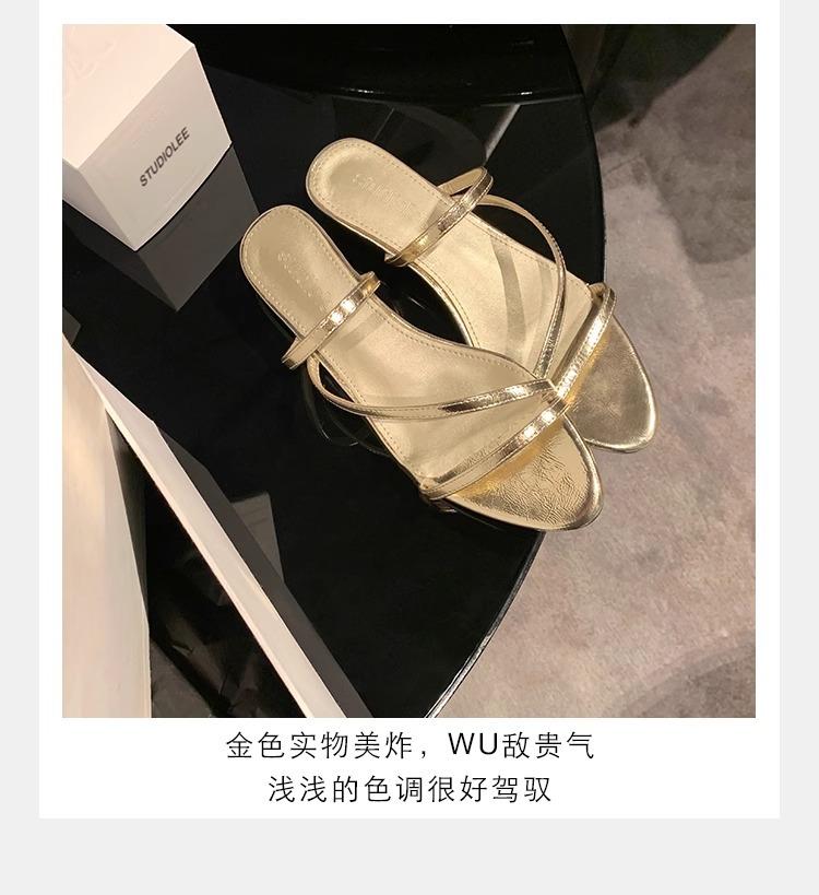 

Summer new French temperament pointed round head open toe thin strap small heel sandals 40