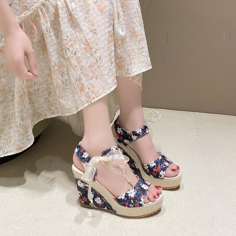 

Модные босоножки на каблуке, летние женские элегантные туфли на платформе, дизайнерские женские туфли на танкетке, роскошные туфли на каблуке, удобные модные женские сандалии 35 синий