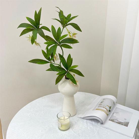 Artificial Flowers Fig Tree Branches with Realistic Leaves And Flowers Flexible Bendable Stems for Indoor Outdoor Decor Fake Fig Flower Arrangement
